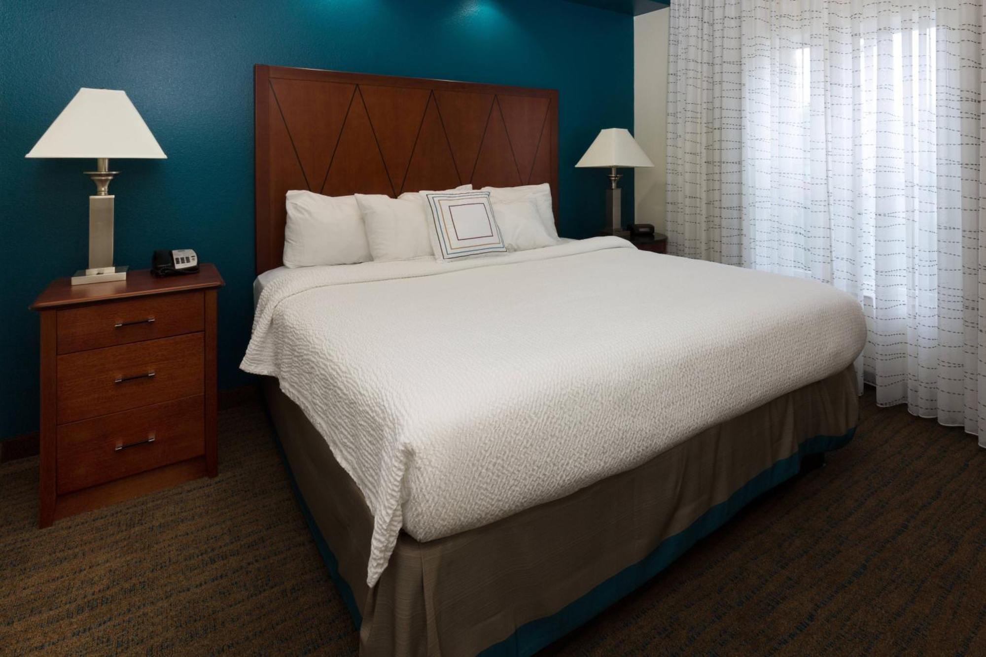 Residence Inn By Marriott Baton Rouge Near Lsu Bagian luar foto