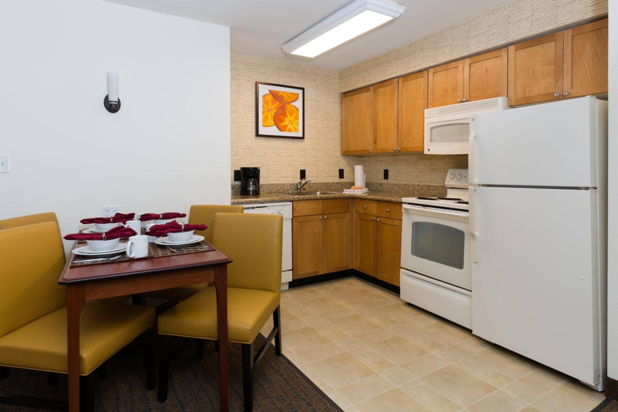 Residence Inn By Marriott Baton Rouge Near Lsu Bagian luar foto
