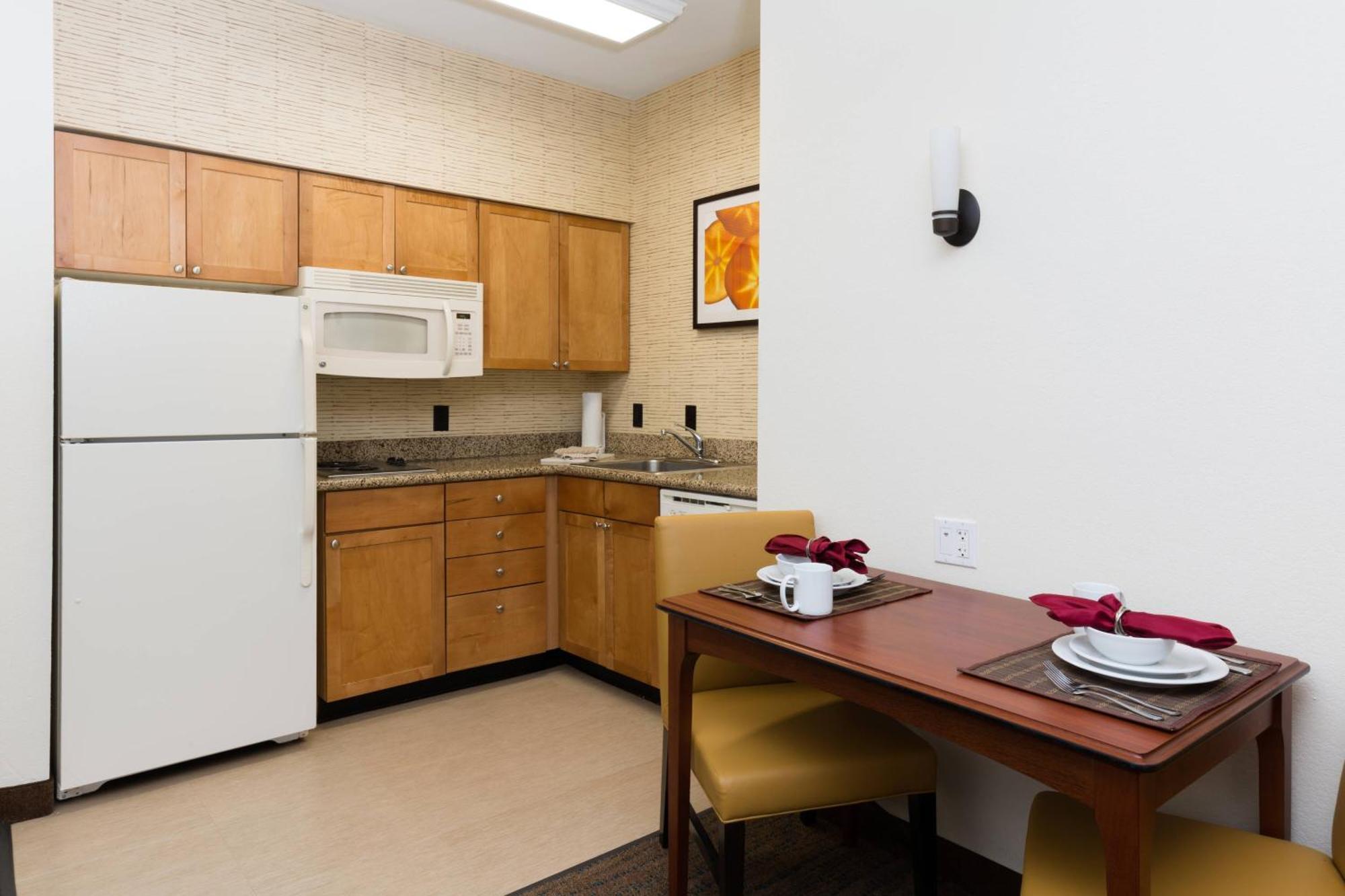 Residence Inn By Marriott Baton Rouge Near Lsu Bagian luar foto