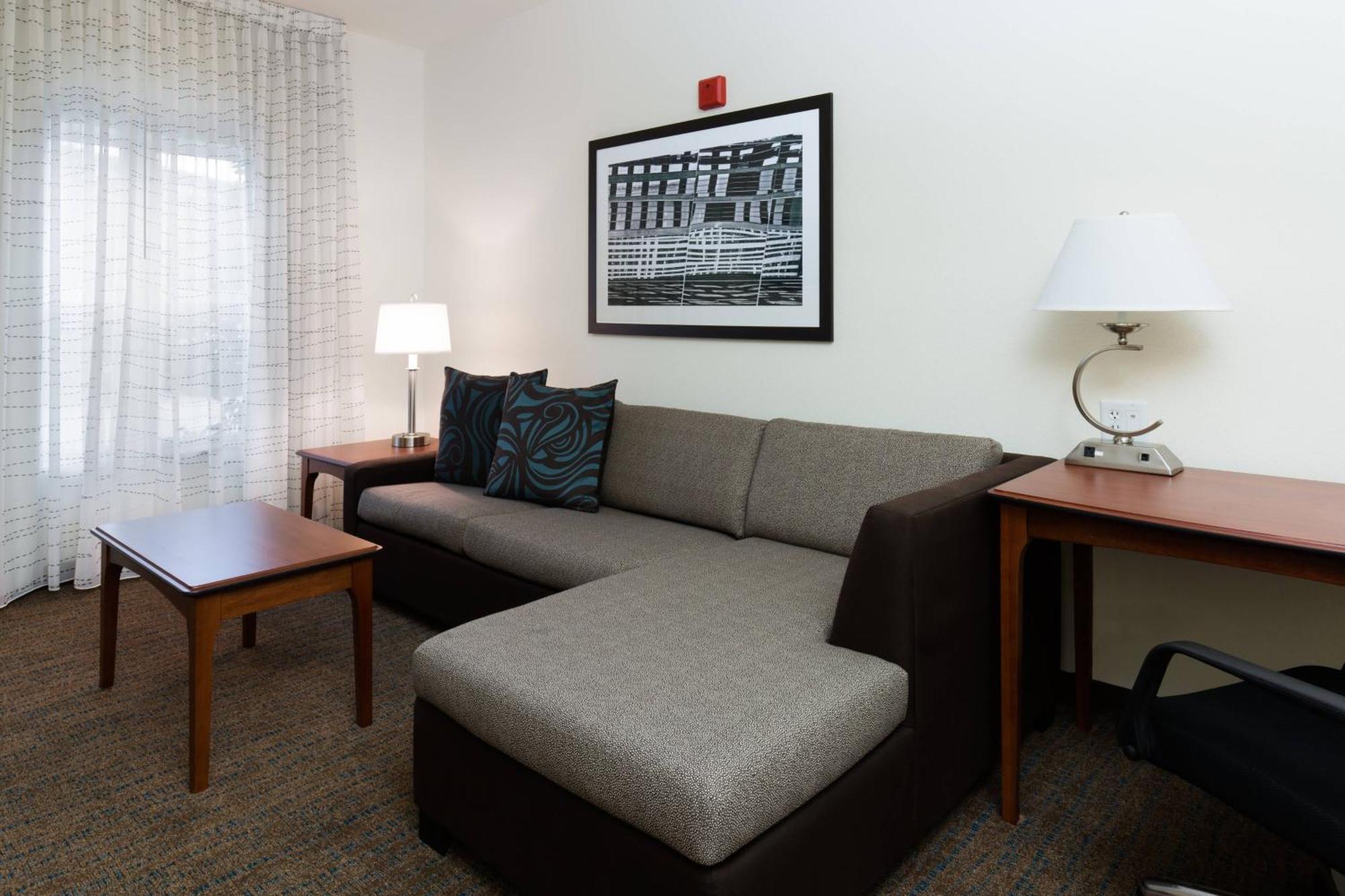 Residence Inn By Marriott Baton Rouge Near Lsu Bagian luar foto